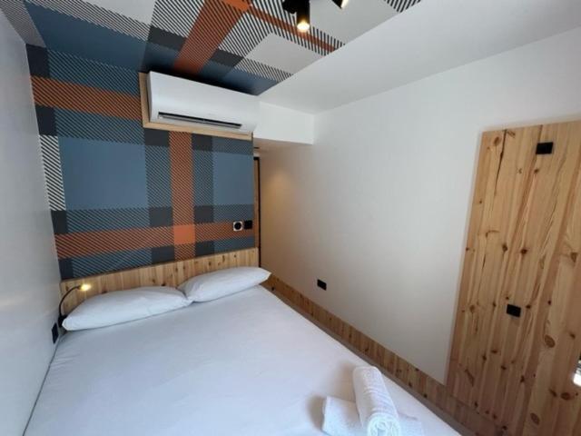 Easyhotel Paddington London Exterior foto
